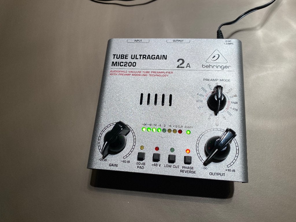 Behringer Tube Ultragain MIC200 – Inclusief stroomkabel, Ophalen of Verzenden, Gebruikt, Audio