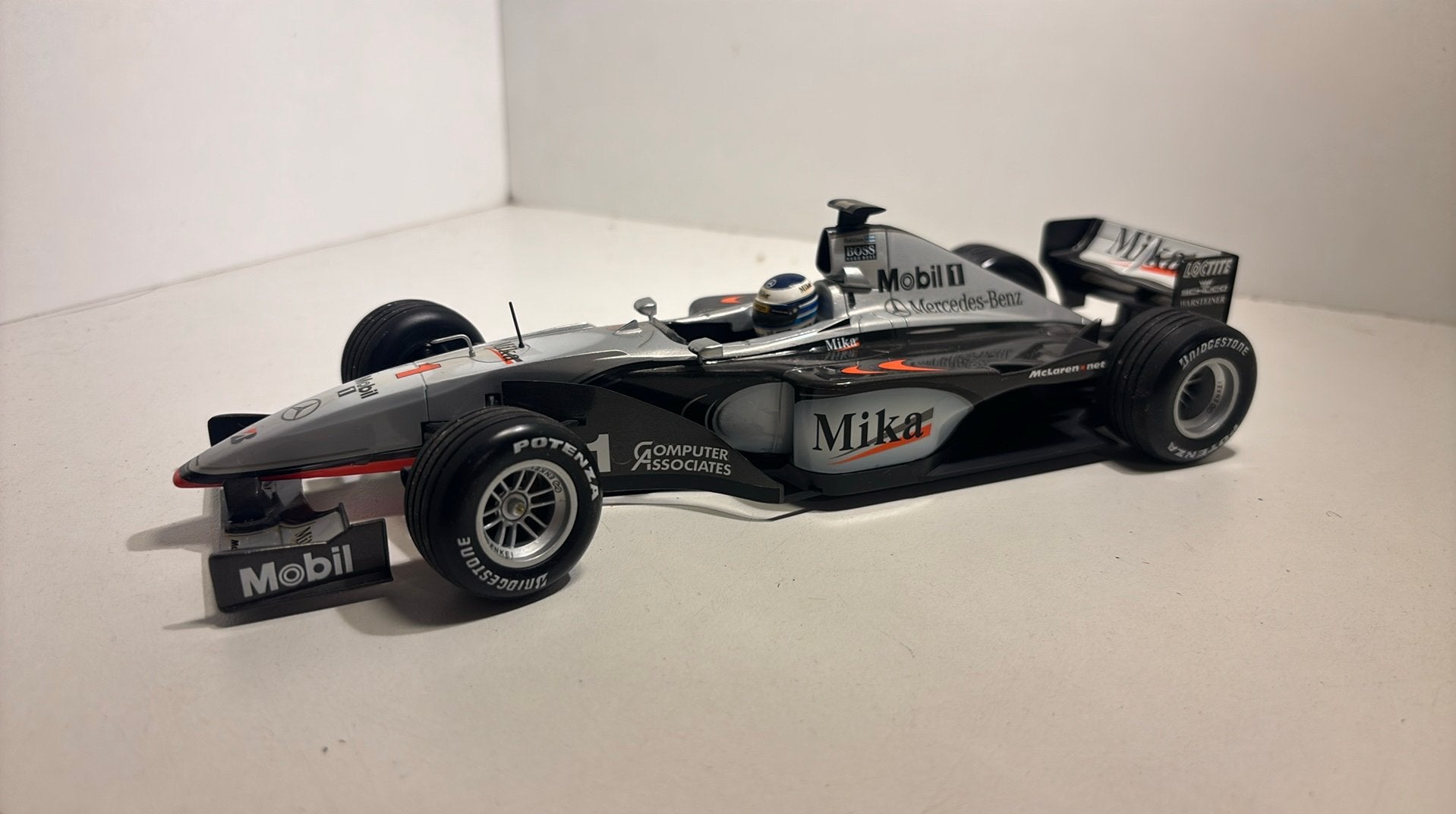 F1 McLaren Mercedes mp4/14 hakkinen 1999 minichamps 1.18, Ophalen of Verzenden, A, A, A