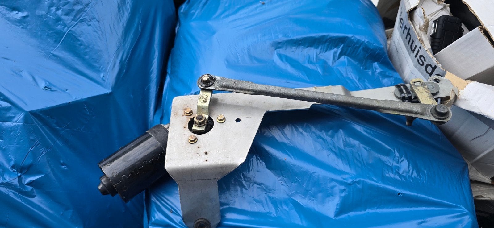 Ruitenwissermotor met mechanisme, Ophalen of Verzenden, Gebruikt, Volkswagen
