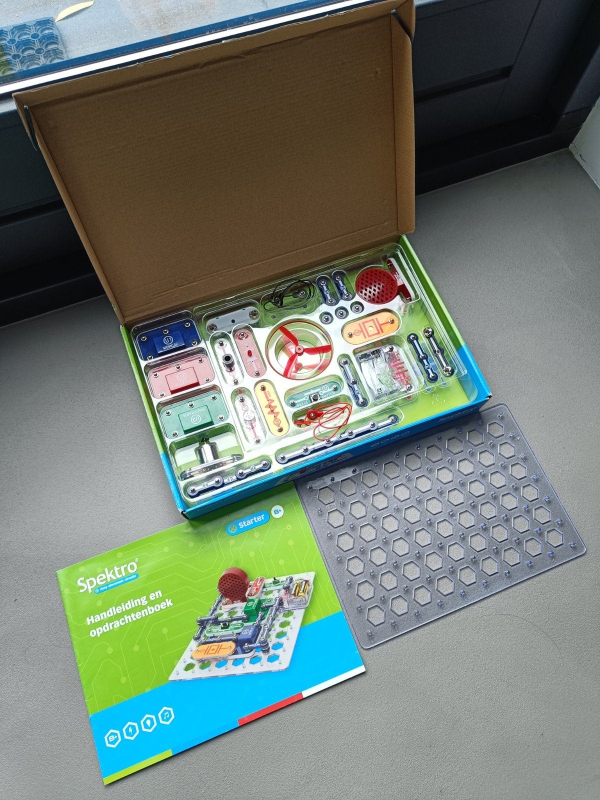 Spektro Starter Elektronica Experimenteerset, Ophalen of Verzenden, Zo goed als nieuw, Bouwen, Met licht