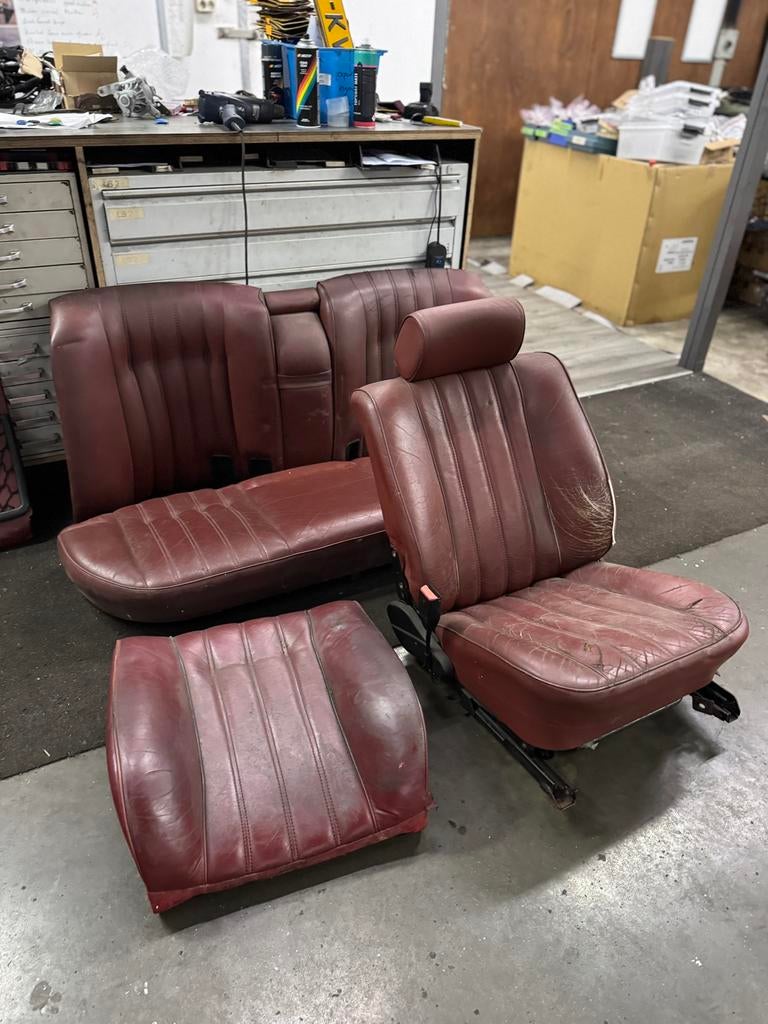 BMW E28 Bordeaux Rood Lederen Interieur (deels compleet), Ophalen, Gebruikt, BMW, BMW