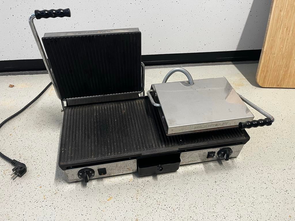 Milantoast Professionele dubbele contactgrill, Witgoed en Apparatuur, Contactgrills, Gebruikt, Ophalen
