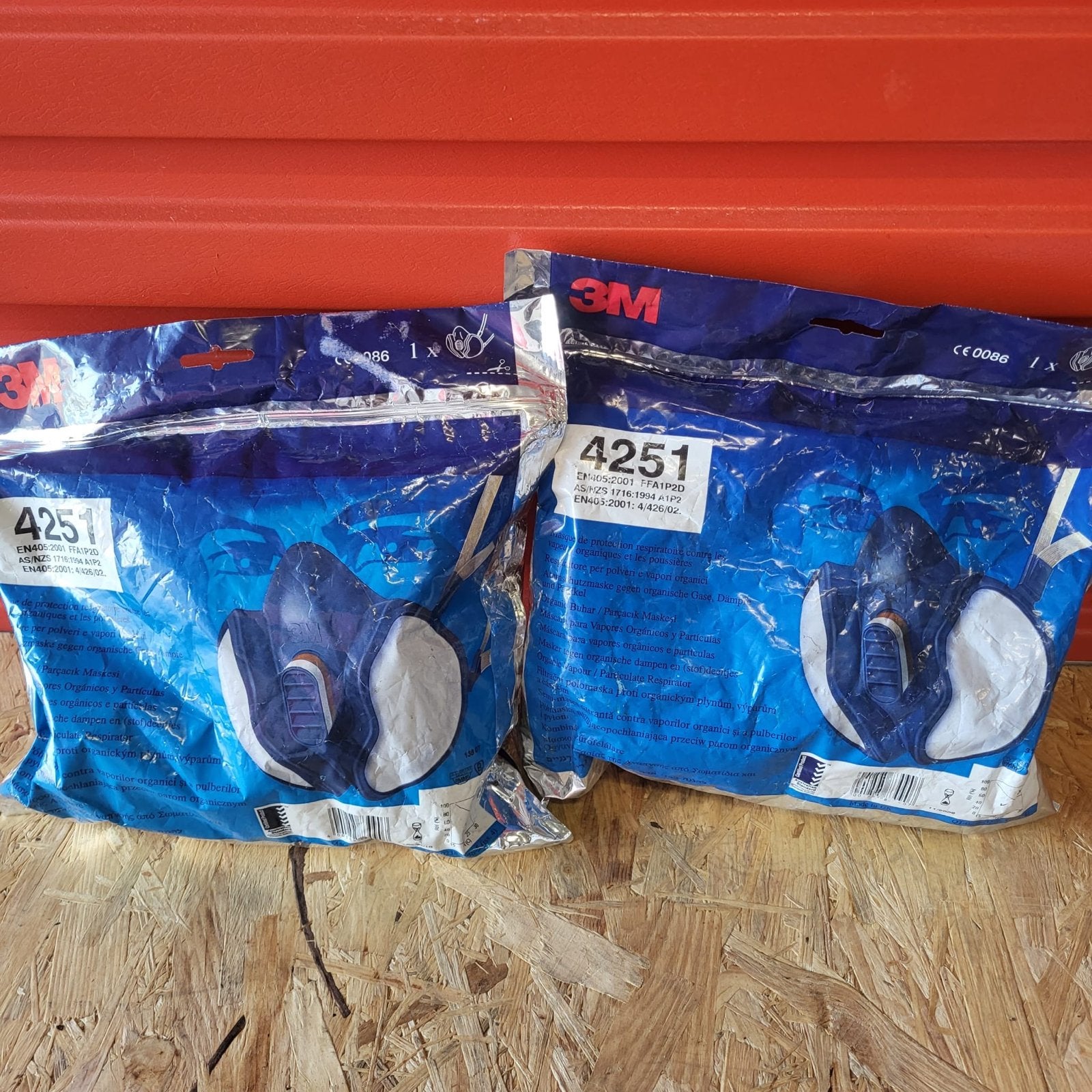 3M 4251 Halfgelaatsmasker FFA1P2D - Nieuw in verpakking, Ophalen of Verzenden, Nieuw