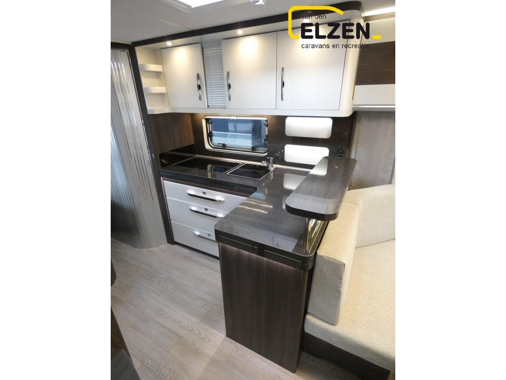 Hobby Prestige 560 FC Model 2026, incl. opties, Caravans en Kamperen, Schokbreker, Rondzit, Hobby, Bedrijf