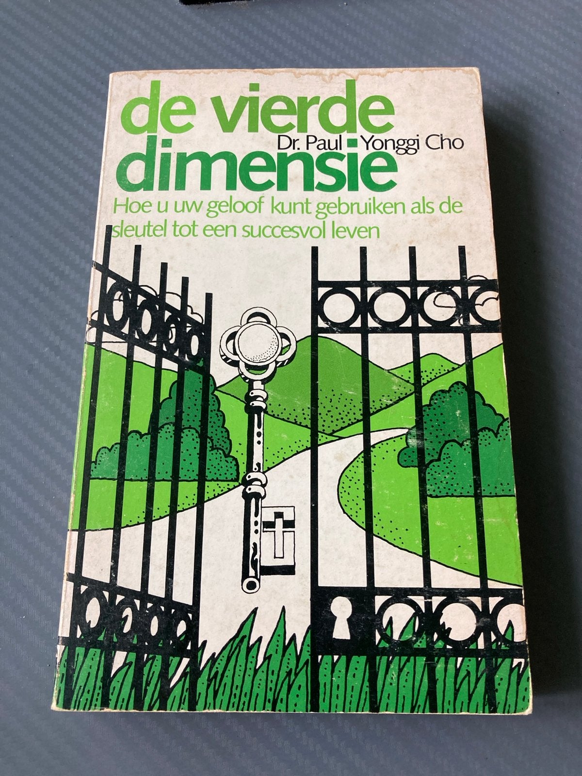 De Vierde Dimensie - Dr. Paul Yonggi Cho, Boeken, Ophalen of Verzenden, Gelezen, Spiritualiteit algemeen, Achtergrond en Informatie