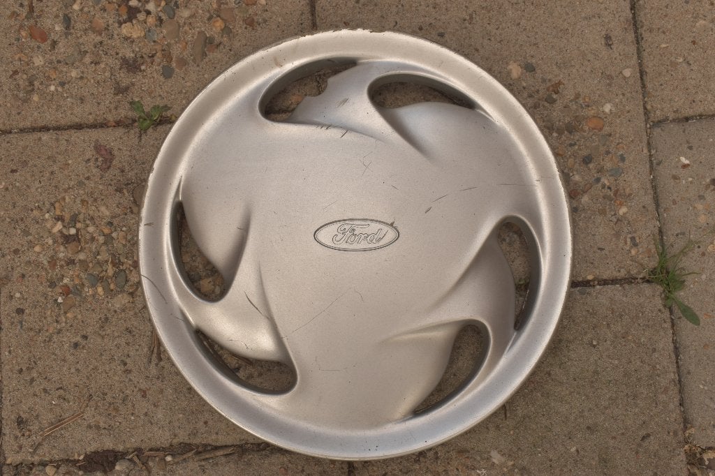 1 losse originele wieldop Ford Fiesta 13 inch, Auto diversen, Wieldoppen, Ophalen of Verzenden, Gebruikt