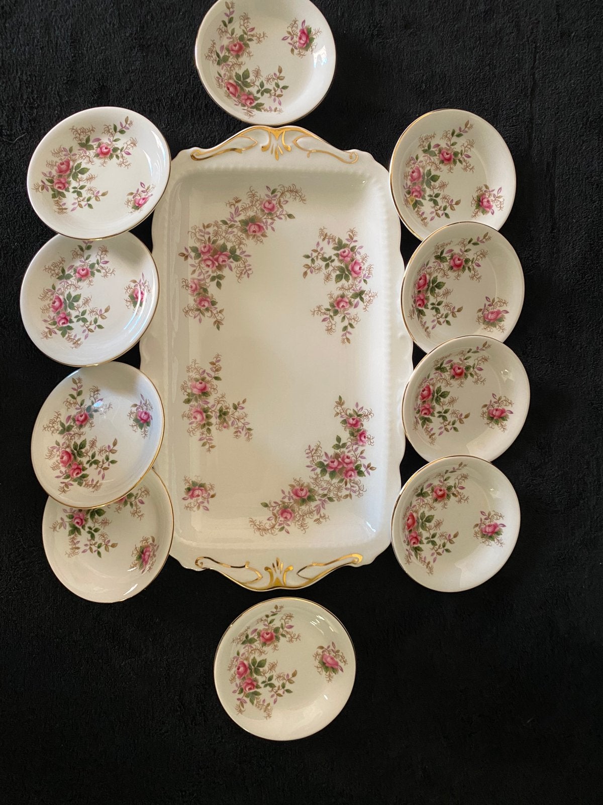 Royal Albert lavender rose cakeschaal + 10 cakebordjes, Ophalen of Verzenden, Zo goed als nieuw, Bord(en), Overige stijlen