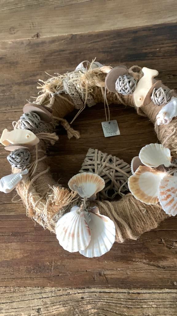 Krans met schelpen, Ophalen of Verzenden, Zo goed als nieuw