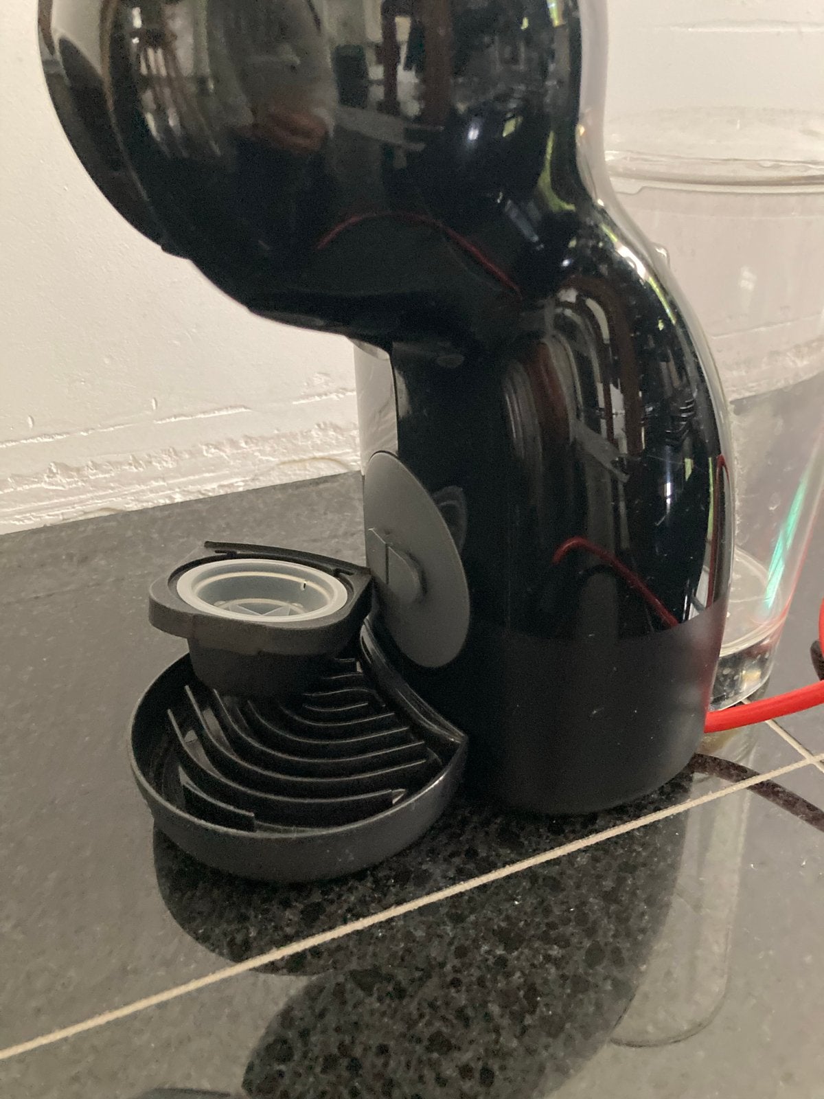Nescafé Dolce Gusto Krups koffiezetapparaat, Koffiemachine, Ophalen of Verzenden, Zo goed als nieuw, 1 kopje