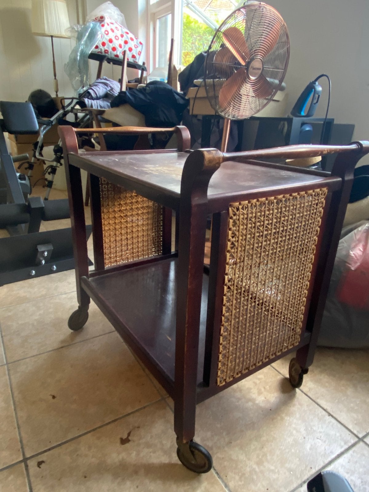 Vintage barcart met rotan, plantentafel (opknapper), Ophalen