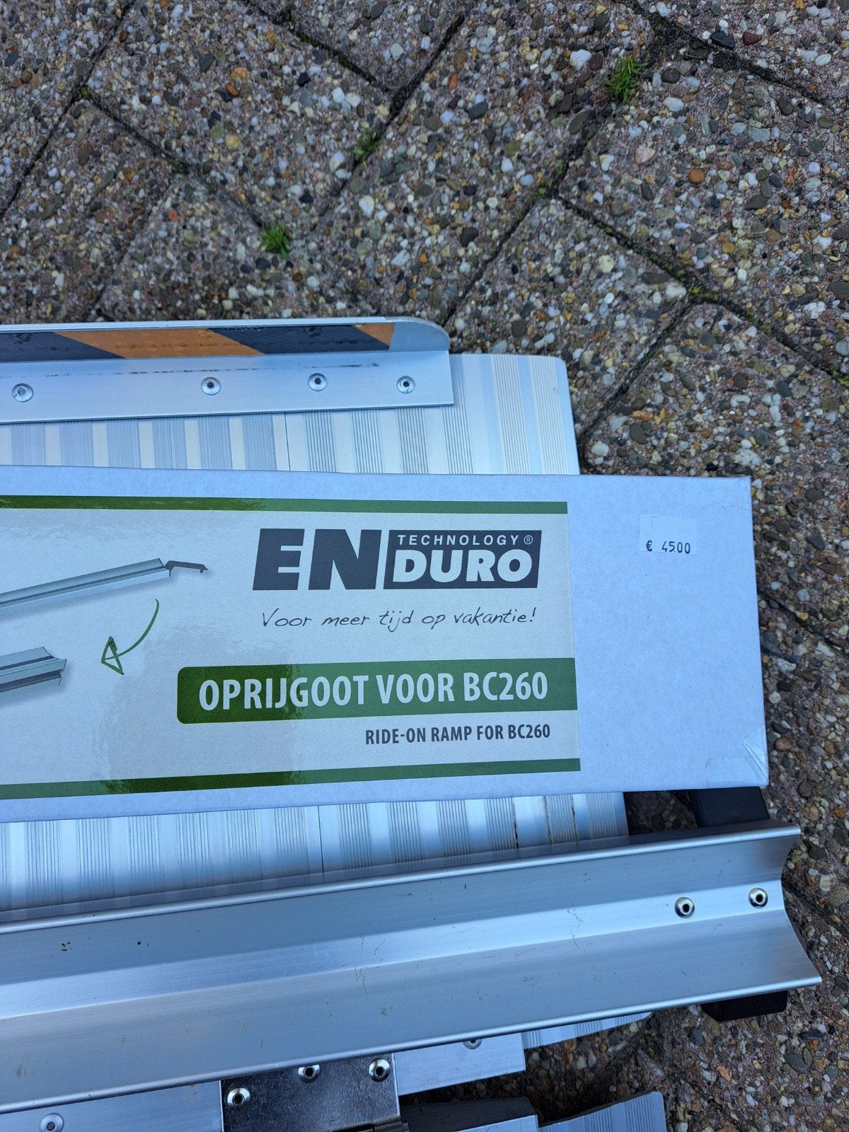 oprij opruiming ook los te koop, Ophalen, Zo goed als nieuw, Minder dan 50 watt