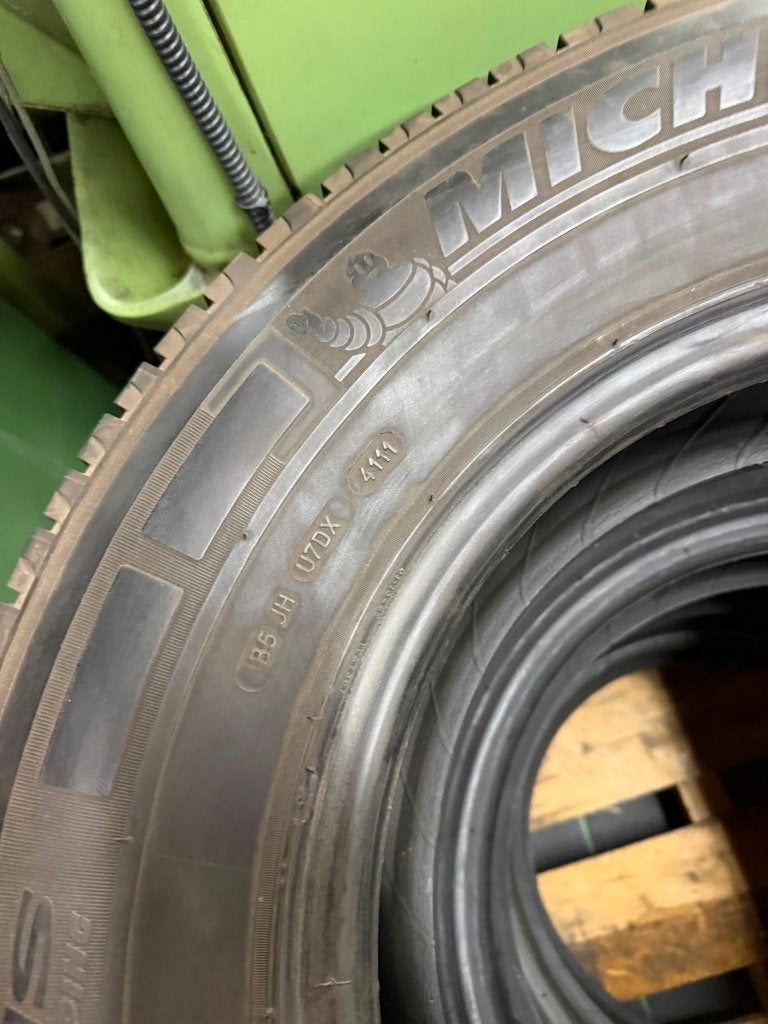 4x Michelin Agilis Camping 225/75 R16 CP camperbanden, Hobby en Vrije tijd, Ophalen, Gebruikt