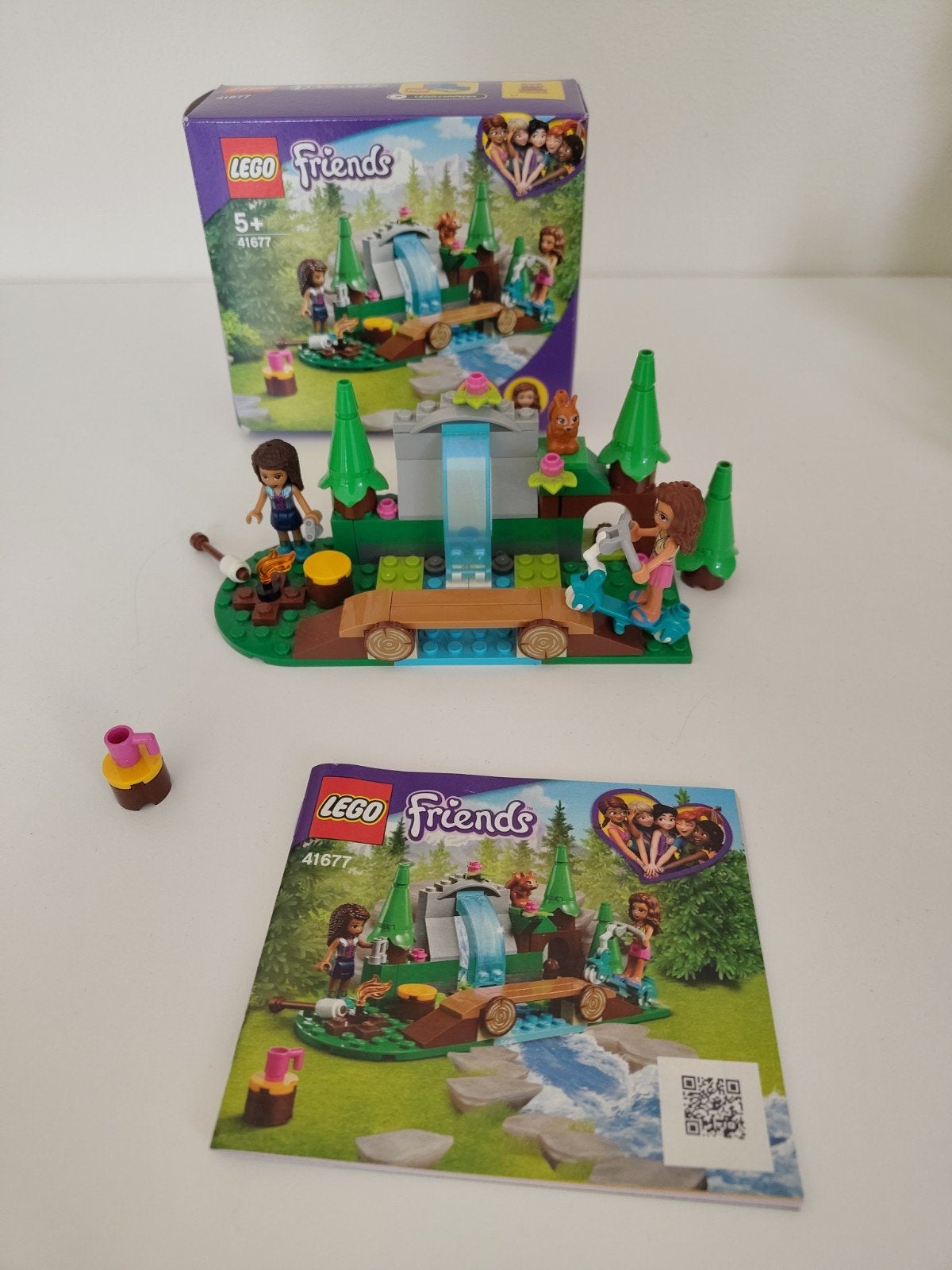 LEGO Friends Waterval in het bos (41677) compleet, Ophalen of Verzenden, Zo goed als nieuw