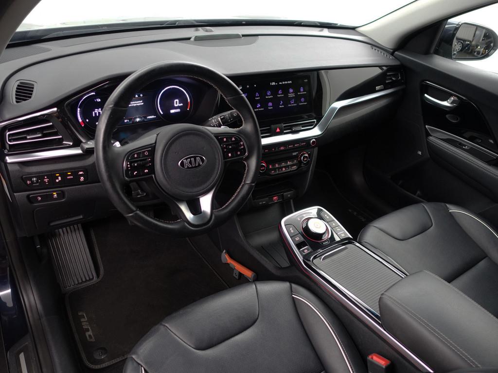 Kia e-Niro ExecutiveLine 64 kWh Aut- Stoelventilatie, Stuur/, Auto's, Gebruikt, 1712 kg, Met garantie (alle), Blauw