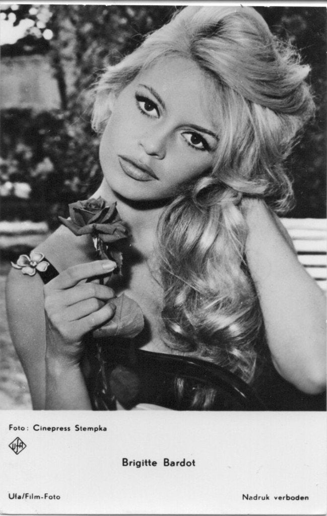 Filmsterren ansichtkaart Brigitte Bardot, Verzenden, 1940 tot 1960, Ongelopen, Sterren en Beroemdheden