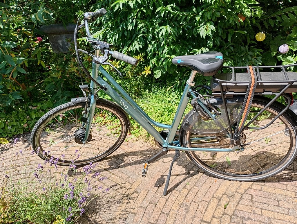 V & D Electrische Damesfiets, 5jaar garagegestald, als nieuw, 53 tot 56 cm, Velgrem, Versnellingen, Zo goed als nieuw