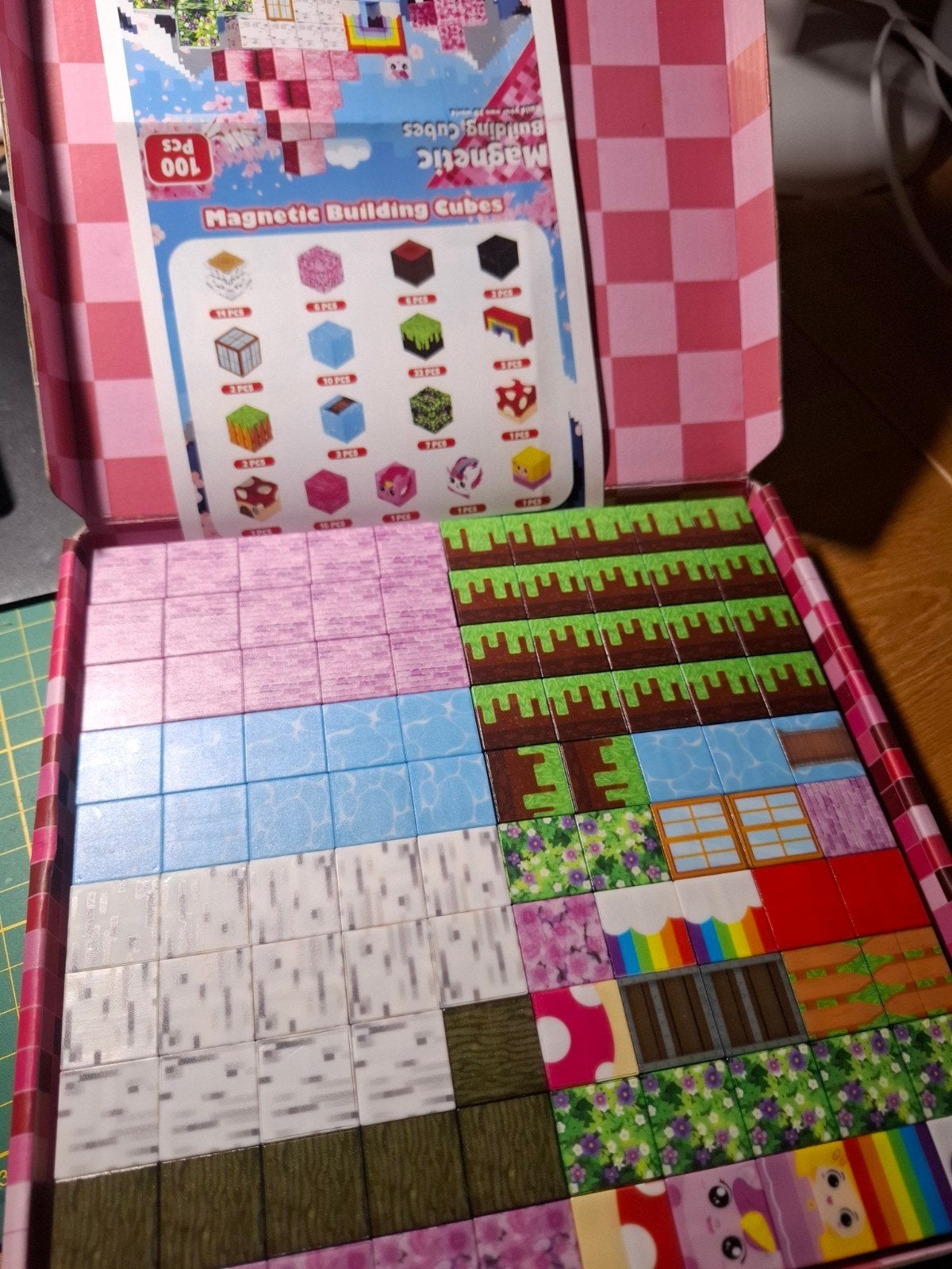 Magnetische Blokken Speelgoed 100 stuks, Ophalen of Verzenden, Zo goed als nieuw, Overige merken