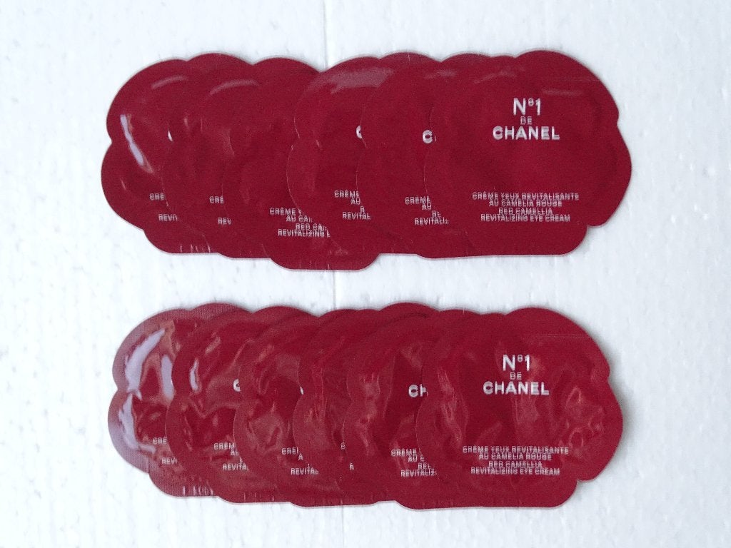 Chanel Red Camellia Eye Cream 12ml, Ophalen of Verzenden, Nieuw, Ogen, Verzorging