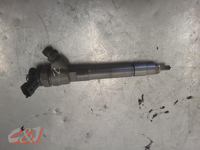 Verstuiver (diesel) van een Mercedes Vito, Auto-onderdelen, Gebruikt, -, Ophalen of Verzenden, -