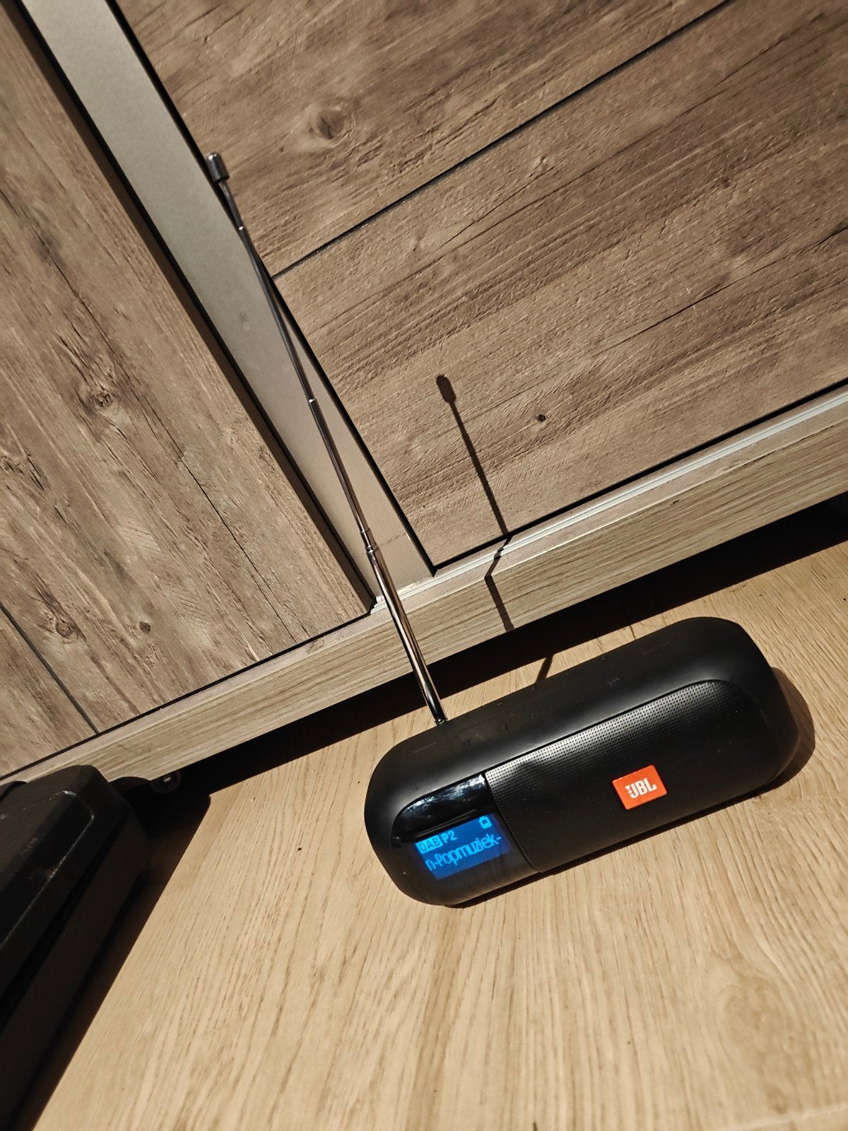 JBL Tuner 2 DAB radio - lange acuduur, Gebruikt, JBL, Overige typen, Ophalen of Verzenden