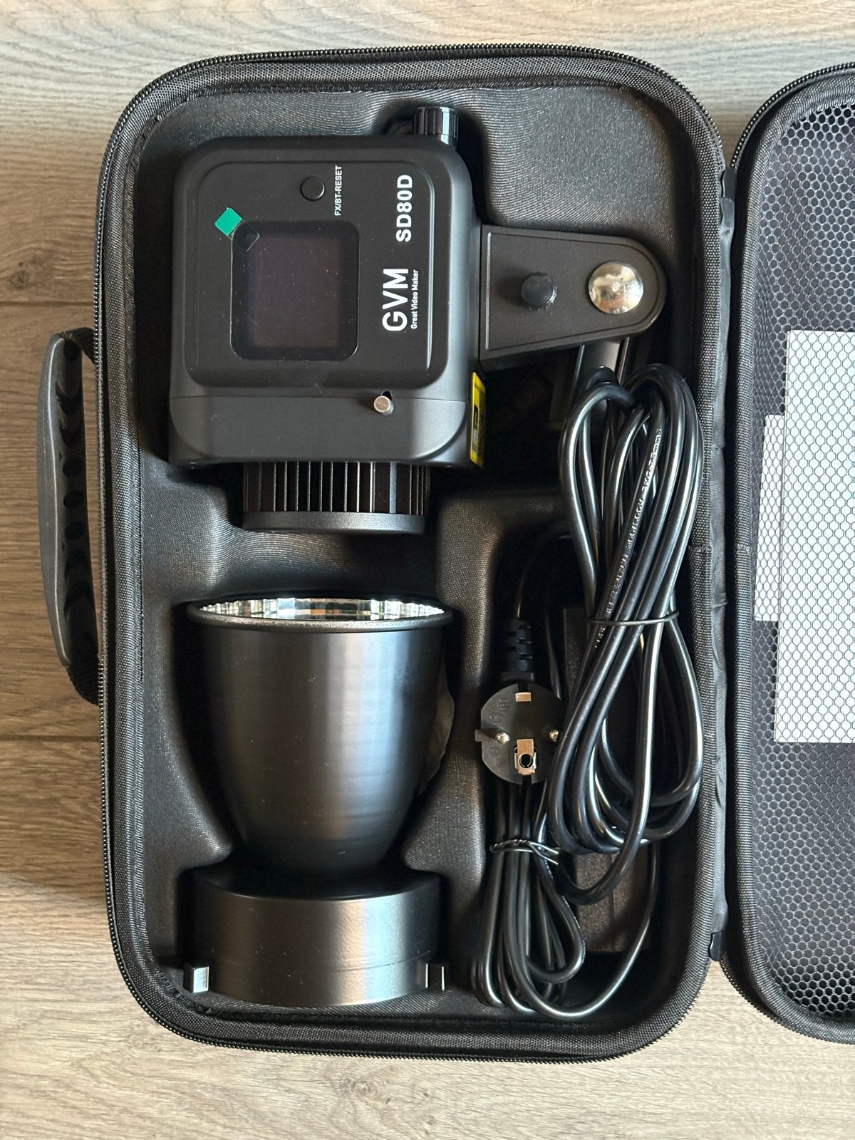 GVM SD80D LED Videolamp met draagtas, Dimbaar, Ophalen of Verzenden, Zo goed als nieuw, Overige merken