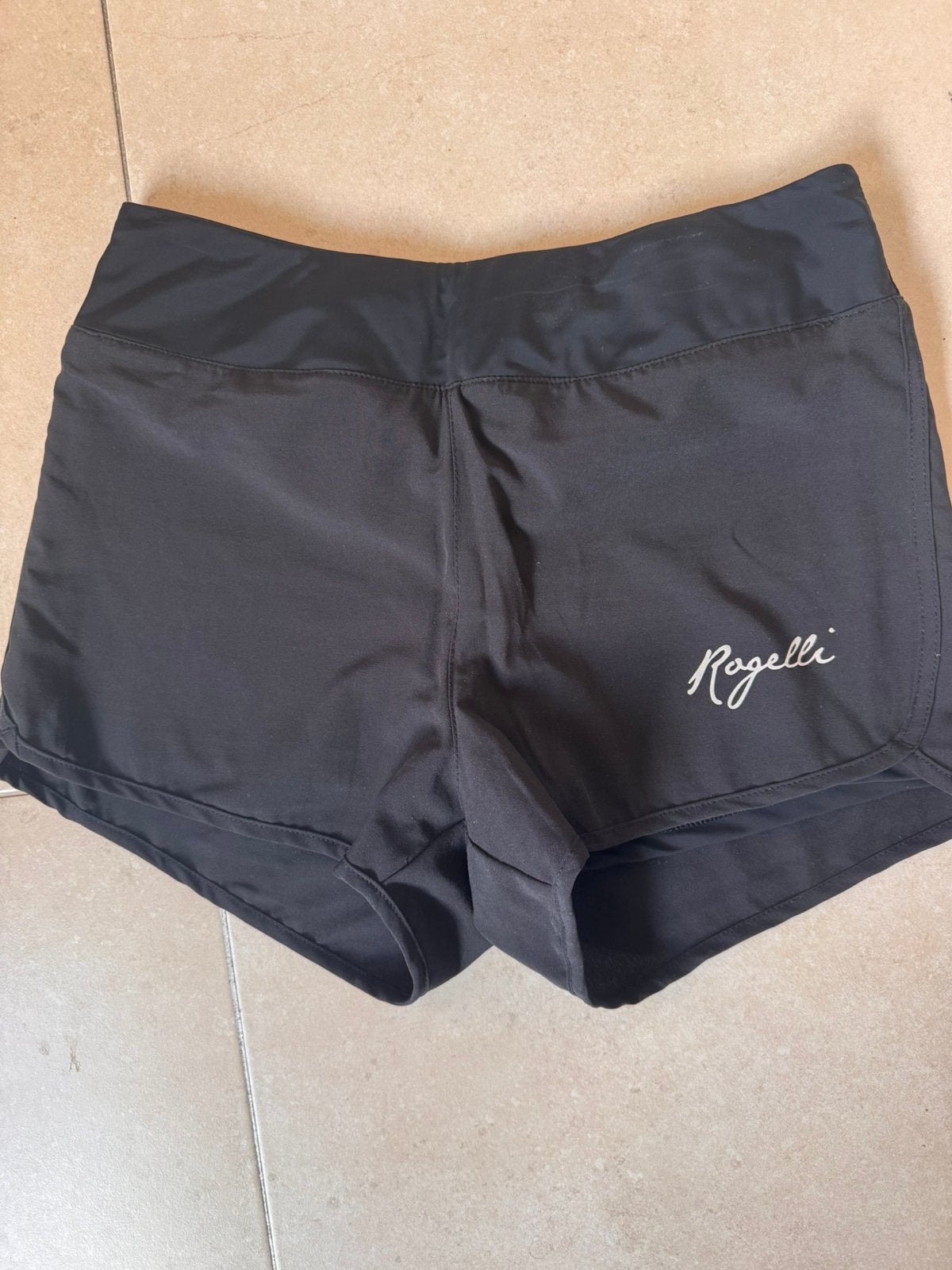 Niewe sportbroek Rogelli maat S, Sport en Fitness, Loopsport en Atletiek, Ophalen of Verzenden, Zo goed als nieuw, Kleding, Overige merken