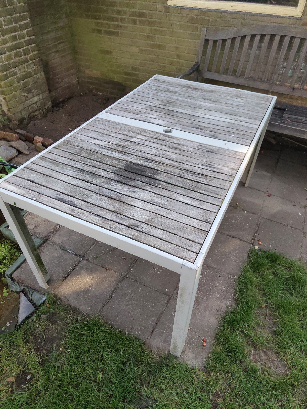 Tuintafel met aluminium frame en hardhouten latten, Tuin en Terras, Ophalen, Gebruikt, Rechthoekig, Aluminium