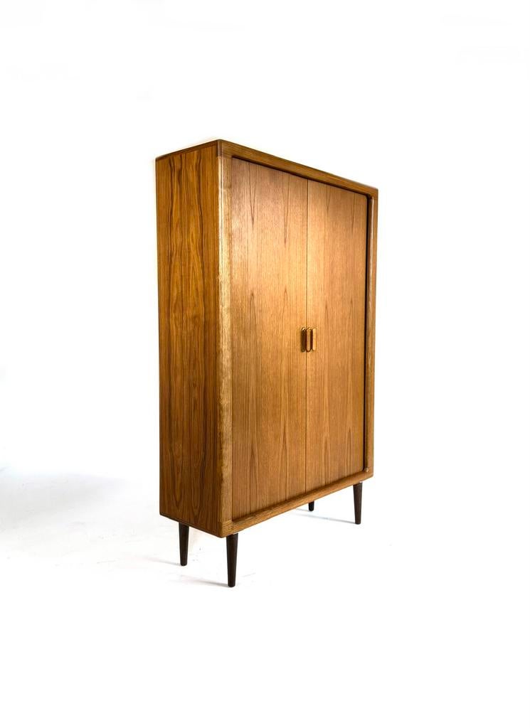 Vintage XL teakhouten wandkast, Dyrlund ‘80, Ophalen of Verzenden, Zo goed als nieuw, Minder dan 150 cm, 150 tot 200 cm