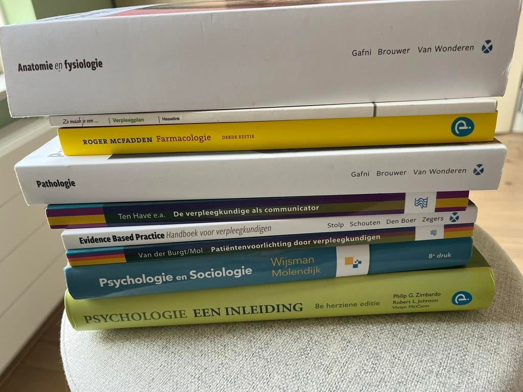 Studieboeken HBO verpleegkunde/ HBO-V, Ophalen, Beta, Zo goed als nieuw, HBO