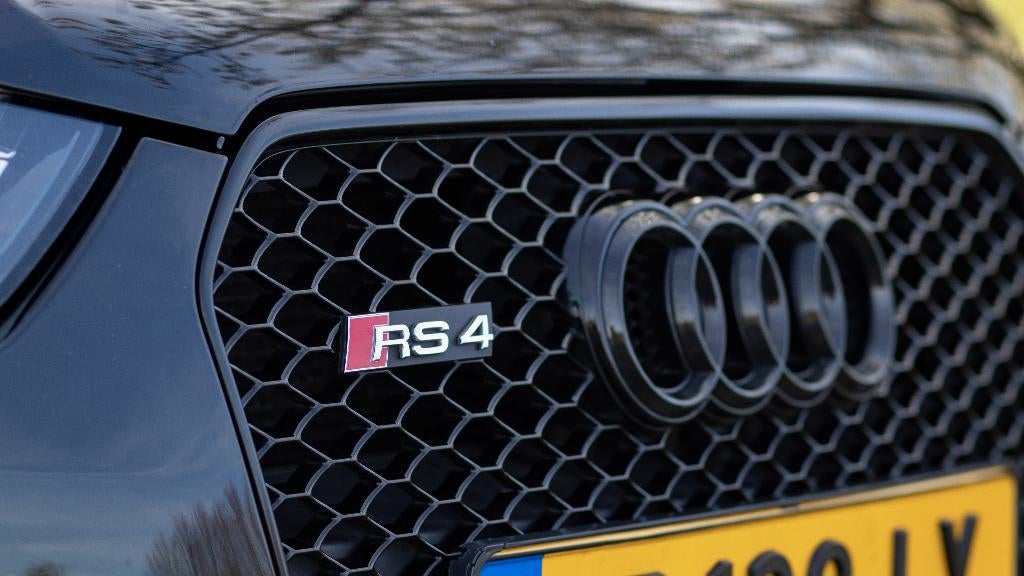 Audi RS4 Quattro 4.2 V8, Automaat, 1770 kg, Elektronische parkeerrem, Zwart