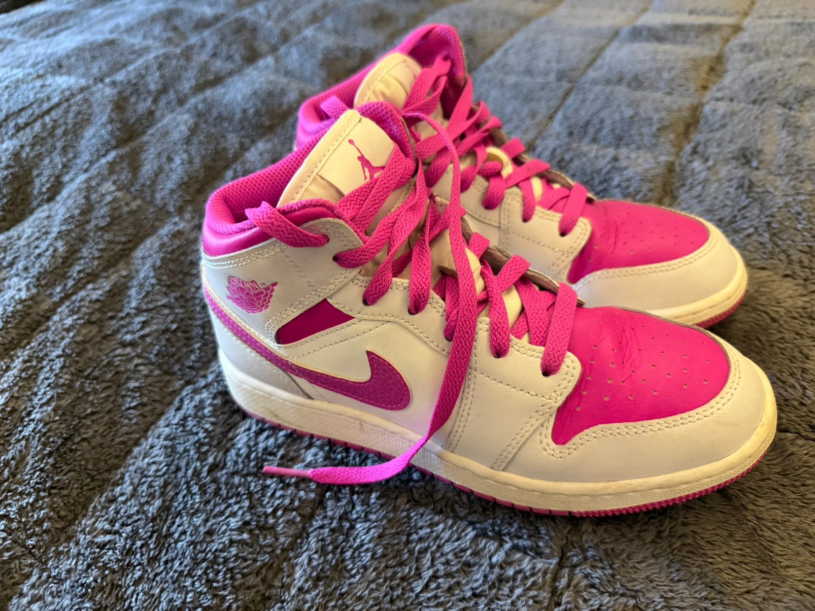 Nike Jorden 36,5, Meisje, Sportschoenen, Ophalen of Verzenden, Zo goed als nieuw