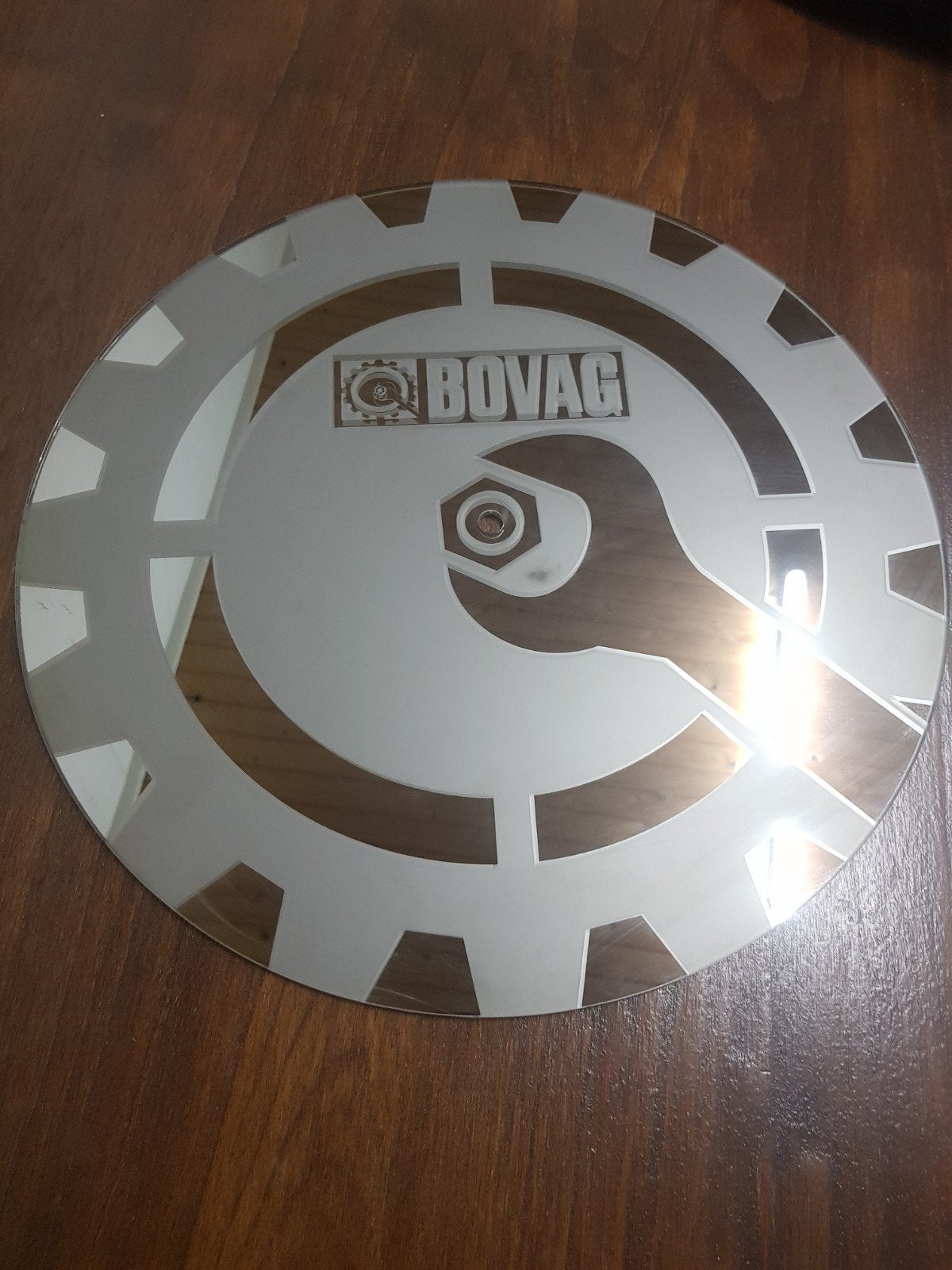 Bovag spiegel decoratie, Ophalen