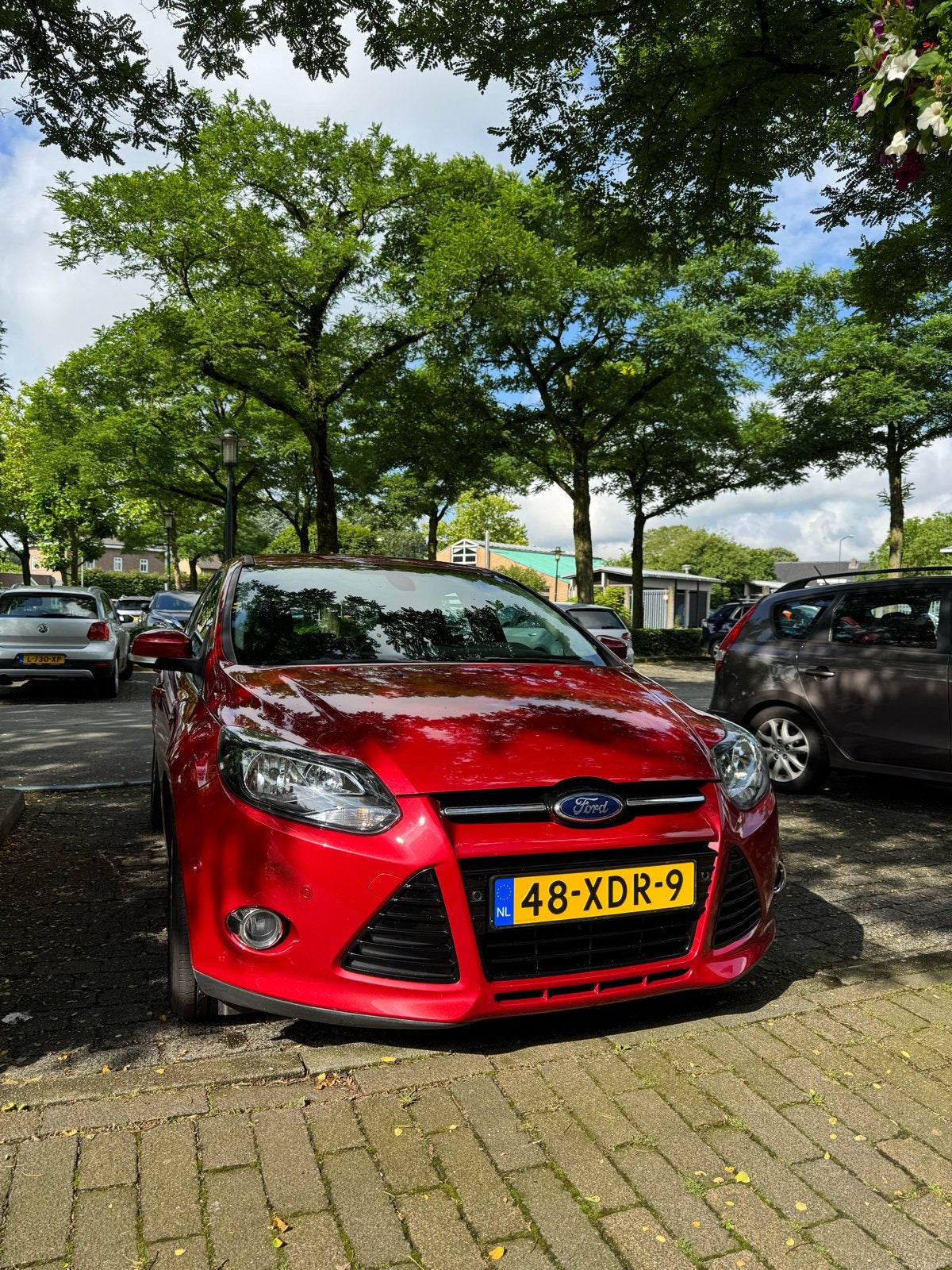 Ford Focus 1.0 Ecoboost 74KW 5-D 2012 Rood, Auto's, Ford, 635 kg, 100 pk, Bedrijf, Handgeschakeld