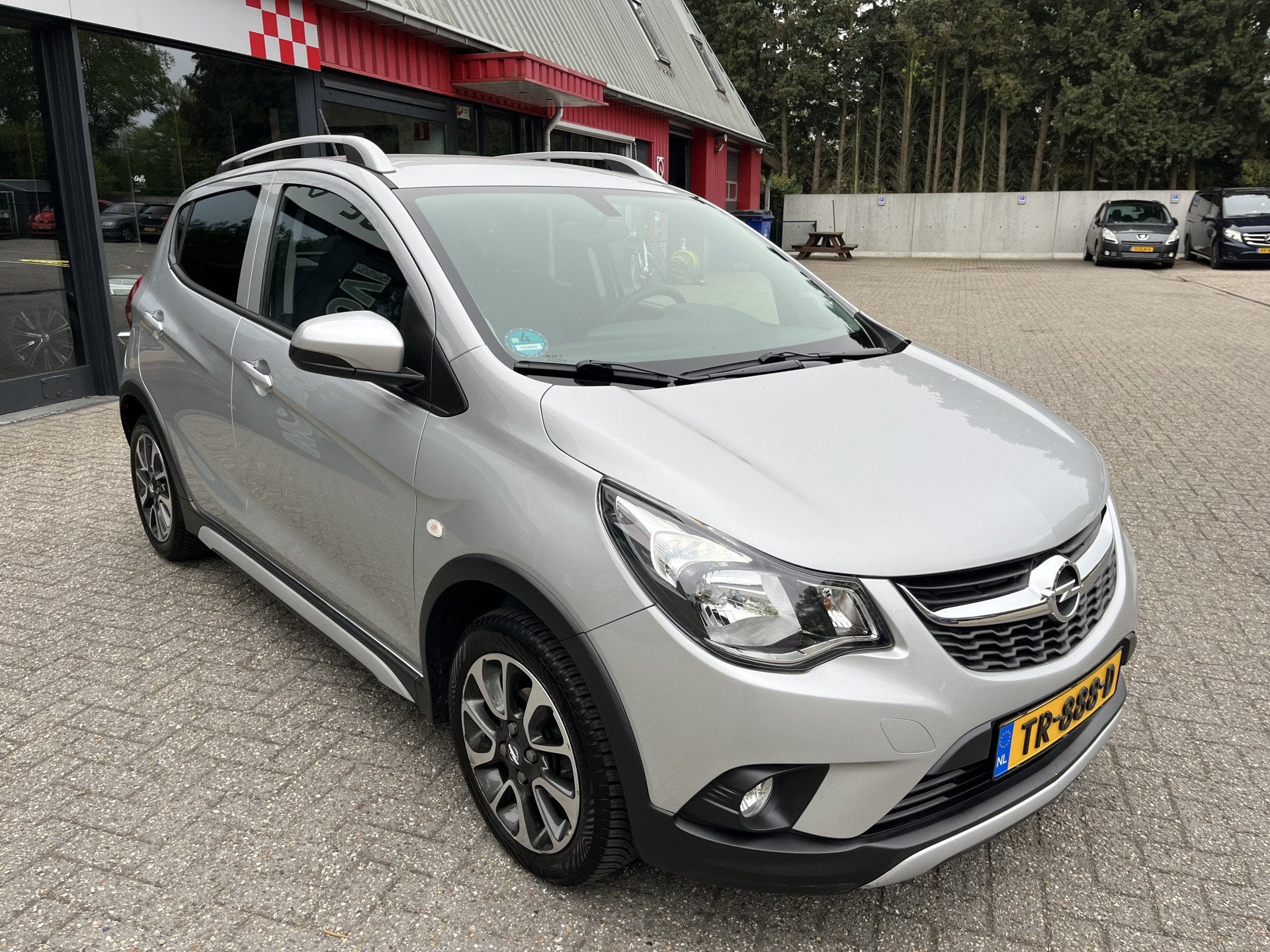 Opel KARL 1.0 Rocks Online Edition Carplay Incl Beurt, Auto's, Voorwielaandrijving, 839 kg, Gebruikt, Euro 6