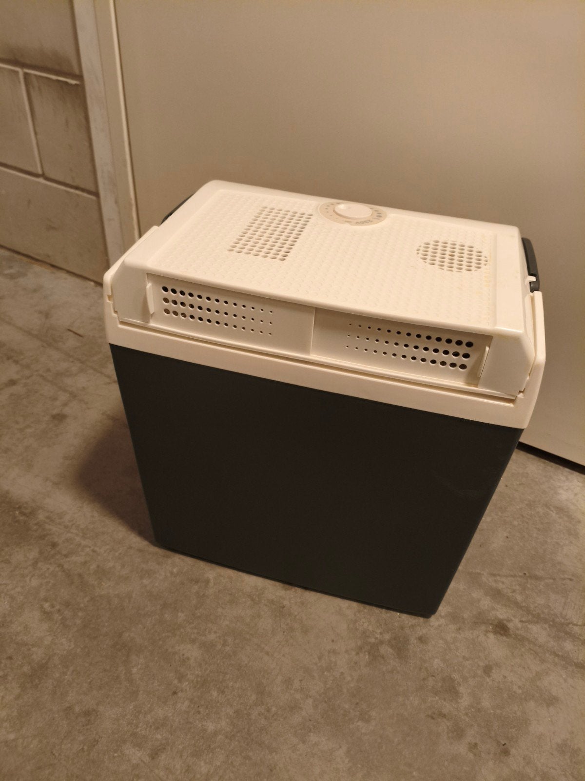 Elektrische koelbox - A.N.W.B., Caravans en Kamperen, Ophalen, Gebruikt, Koelbox, Elektrisch