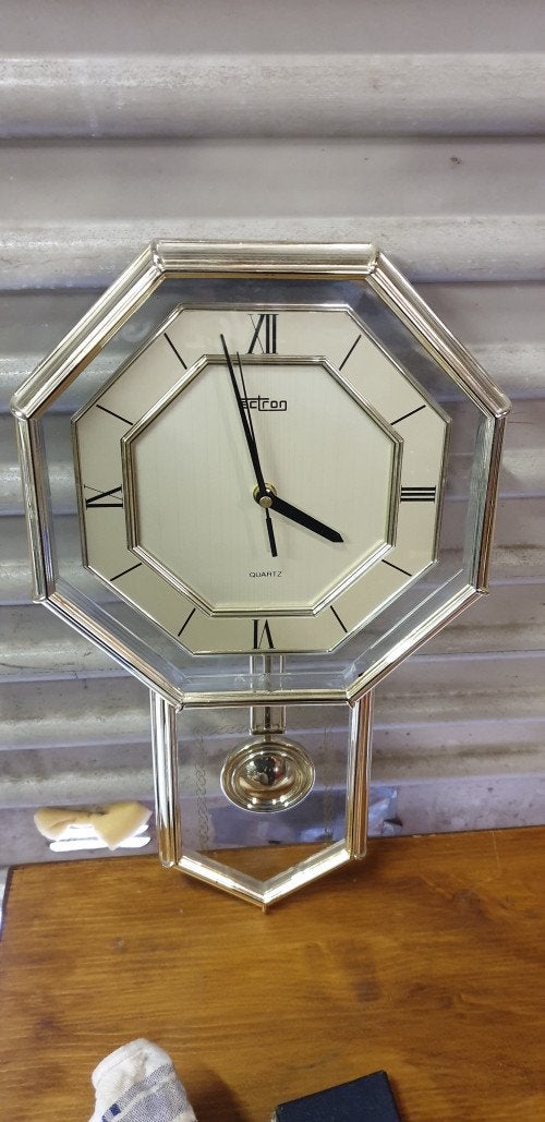 wandklok goud kleurig quartz ectron, Ophalen of Verzenden, 'T Olde Gre-j, Info@toldegrej.nl, Endepoelstraat 20f Didam