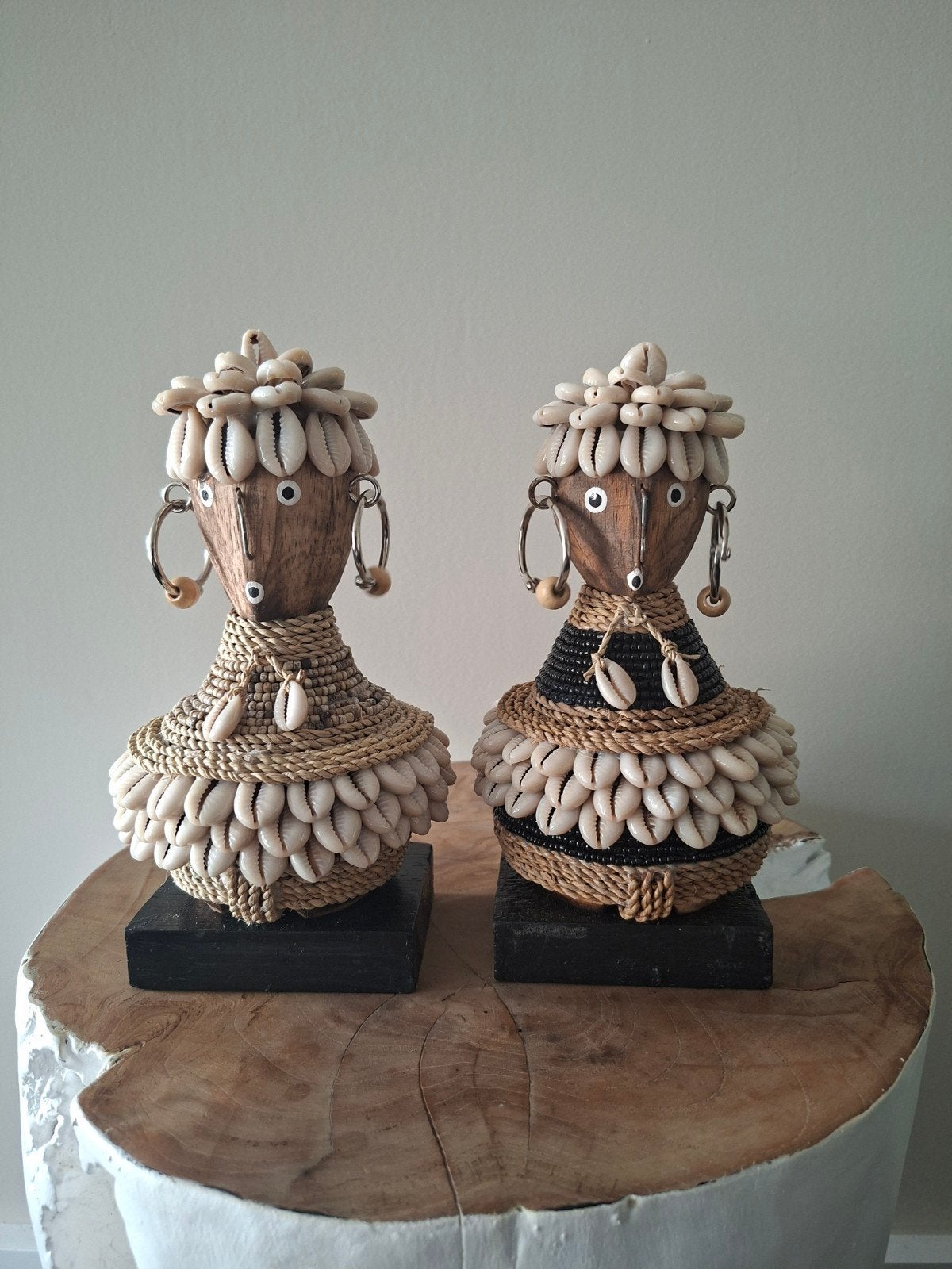 Namji Zwart of Beige, Ophalen of Verzenden, Nieuw, Religie