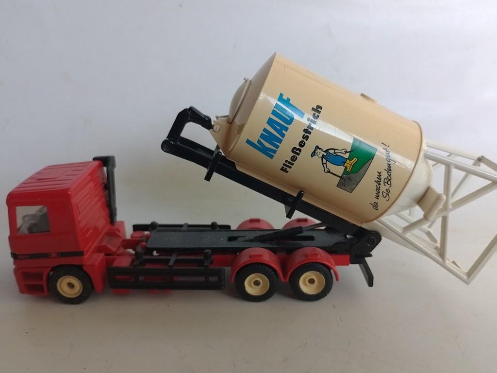 Mercedes Actros 2631, Knauf, met Silo Siku 1:55, Ophalen of Verzenden, Nieuw, Bus of Vrachtwagen, SIKU