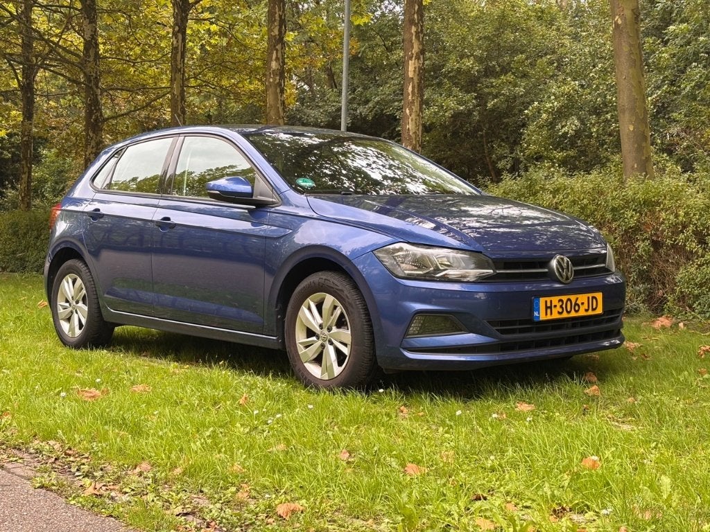 Volkswagen Polo 1.0 TSI 95pk 2019 Beats | Camera | CarPlay, Voorwielaandrijving, USB, Stof, Zwart