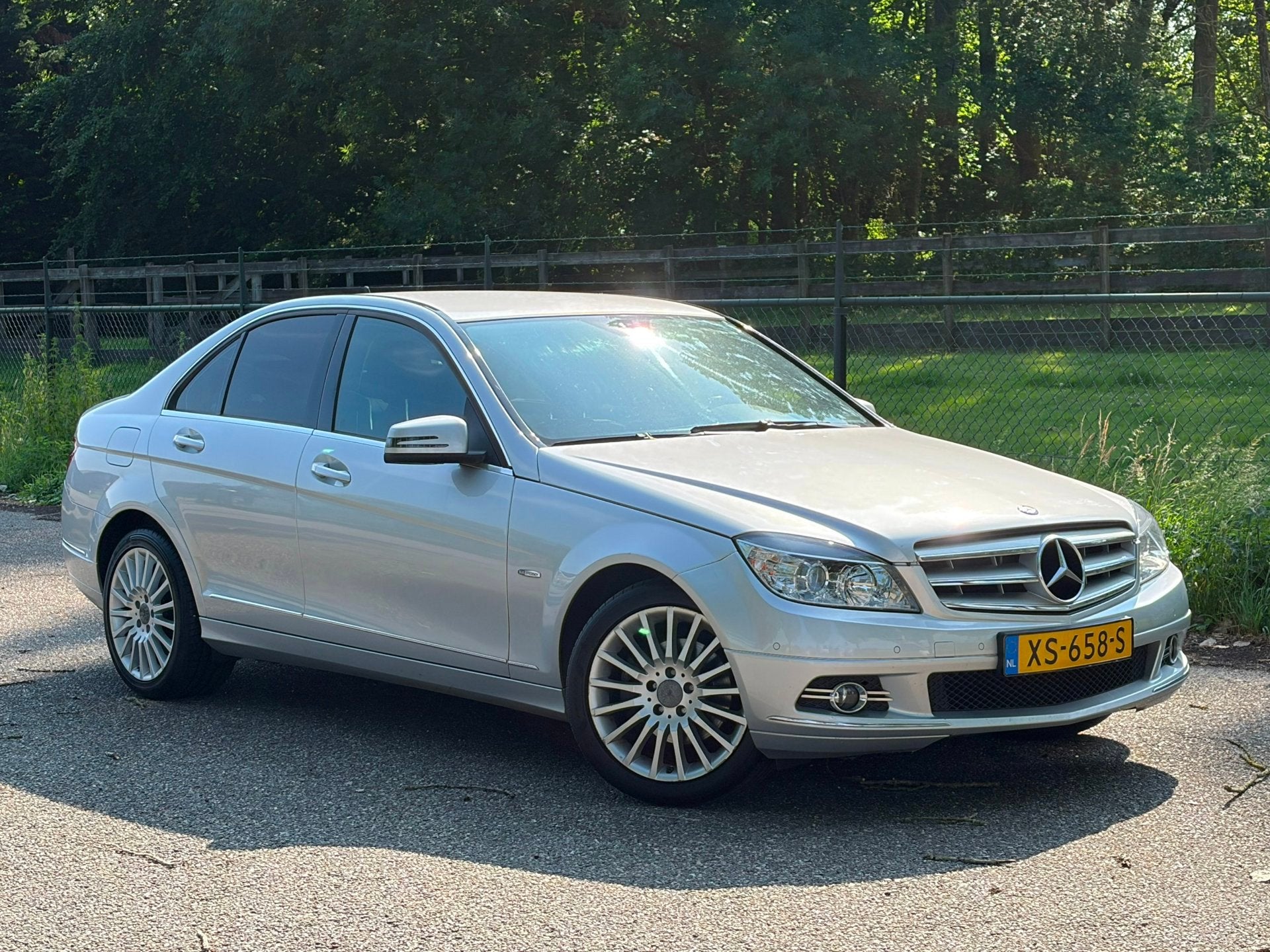 Mercedes-Benz C-klasse 200 CGI BlueEFFICIENCY Business Class, Euro 5, Achterwielaandrijving, 4 cilinders, 1796 cc