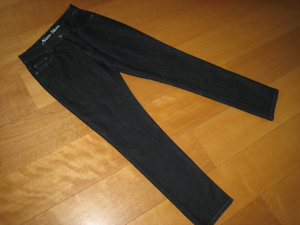 Nieuw! Zwarte strakke jeans van NEW STAR maat 32-30 snazzeys, Verzenden, Zwart, Nieuw, W30 - W32 (confectie 38/40)