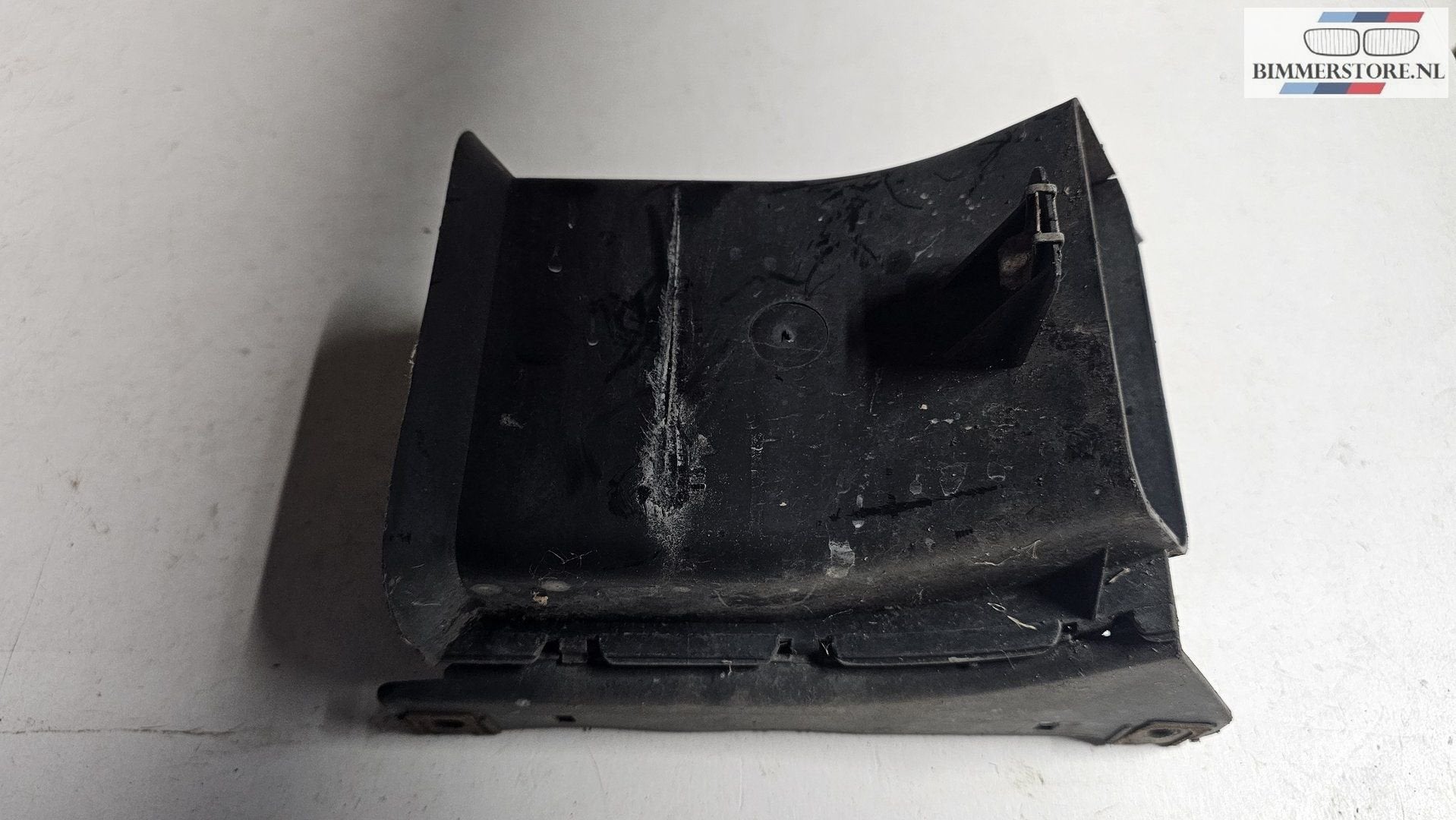 Airducht  bumper inlaat links BMW 5 serie E60 E61 5175703375, Gebruikt, -, Ophalen of Verzenden, -