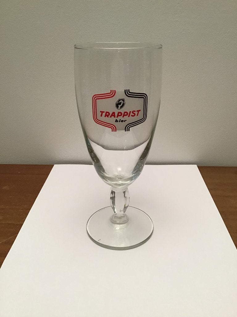 La Trappe Trappist bier bierglas op voet, Ophalen of Verzenden, Zo goed als nieuw, Glas of Glazen, La Trappe
