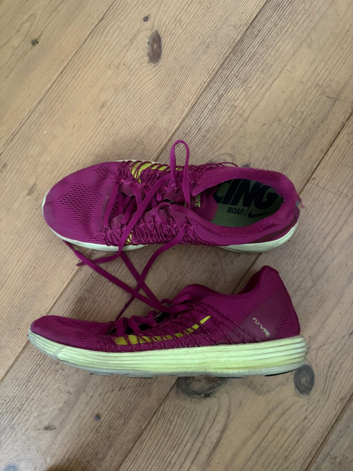 Nike hardloopschoenen maat 41, Gebruikt, Ophalen of Verzenden, Hardlopen, Hardloopschoenen