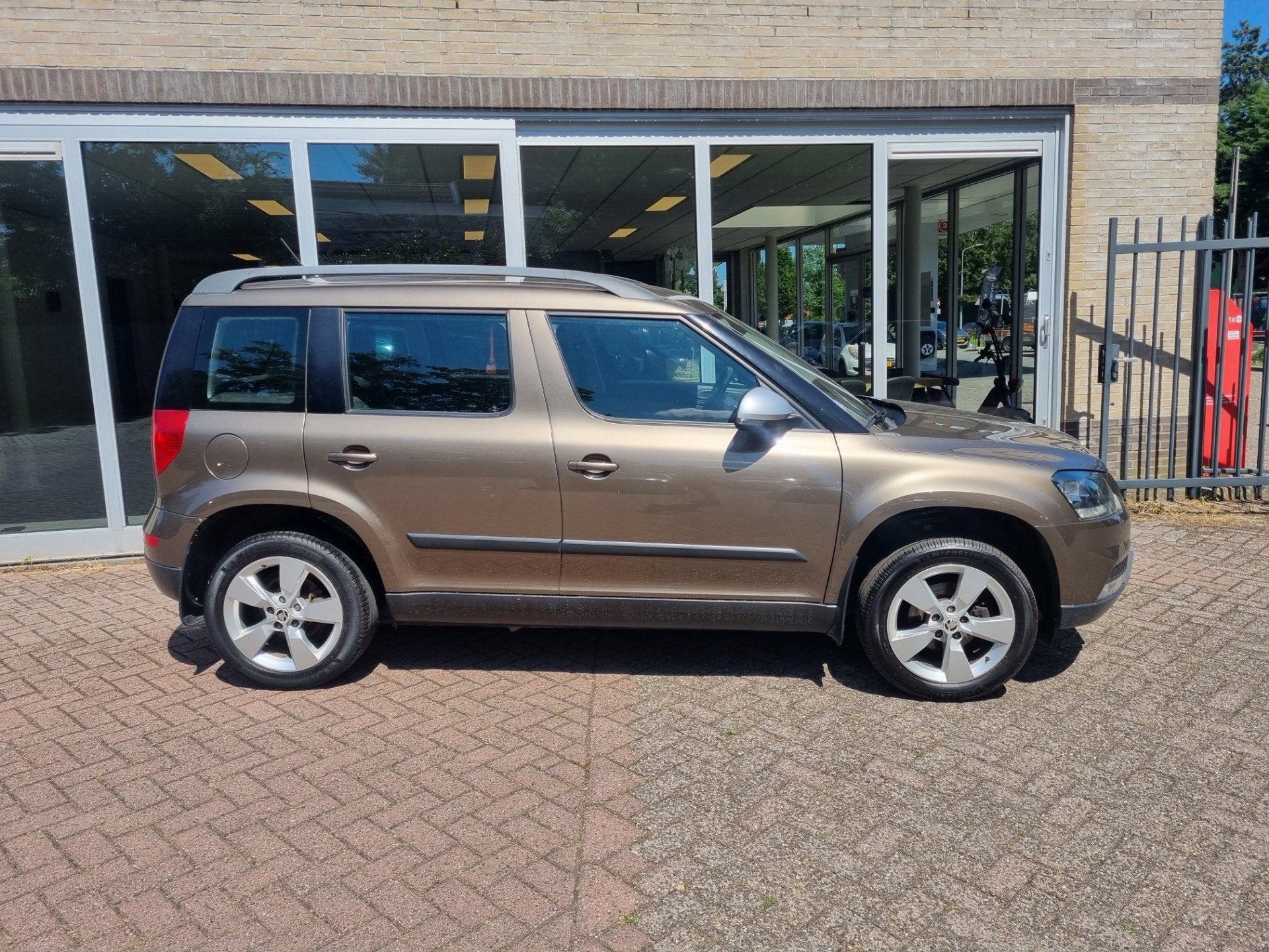 Skoda Yeti 1.4 TSI Greentech JOY edition trekhaak, Auto's, Skoda, Voorwielaandrijving, 125 pk, Gebruikt, Euro 6