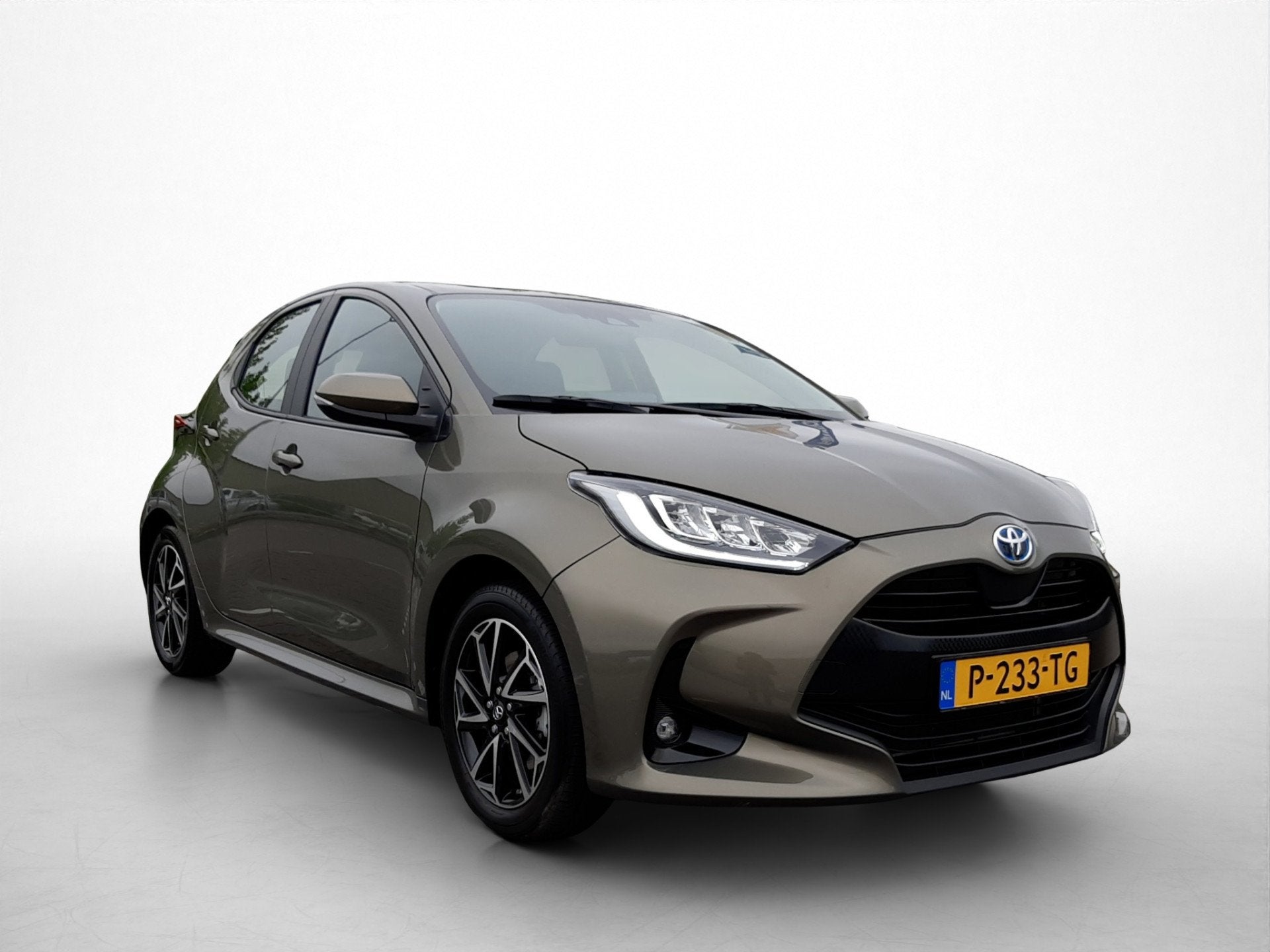 Toyota Yaris 1.5 Hybrid Dynamic | Dealer Onderhouden | Cruis, Gebruikt, Bedrijf, Hybride Elektrisch/Benzine, 3 cilinders