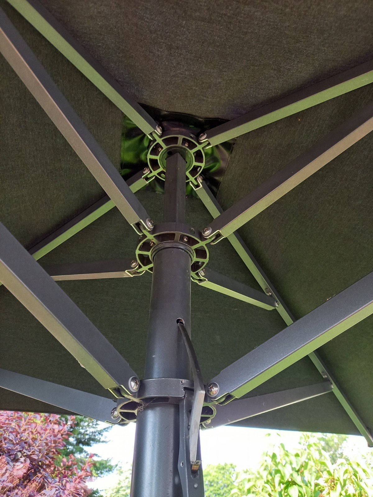 Span parasol met gietijzeren voet, Tuin en Terras, Parasols, Ophalen, Minder dan 1 meter, Parasolvoet