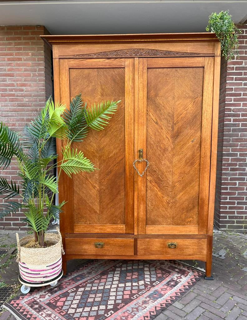 Mooie brocante kledingkast, Huis en Inrichting, Kasten | Kledingkasten, 100 tot 150 cm, Ophalen of Verzenden, Zo goed als nieuw