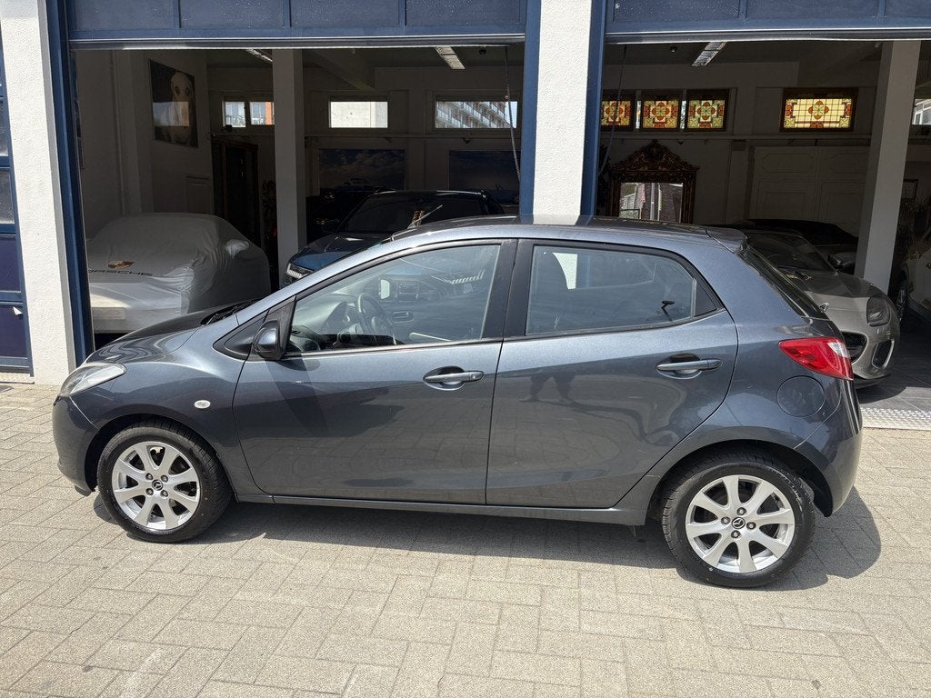 Mazda 2 1.3 S-VT Exclusive AIRCO/LM VELGEN/APK 02-2027, Voorwielaandrijving, Gebruikt, 4 cilinders, 4 stoelen