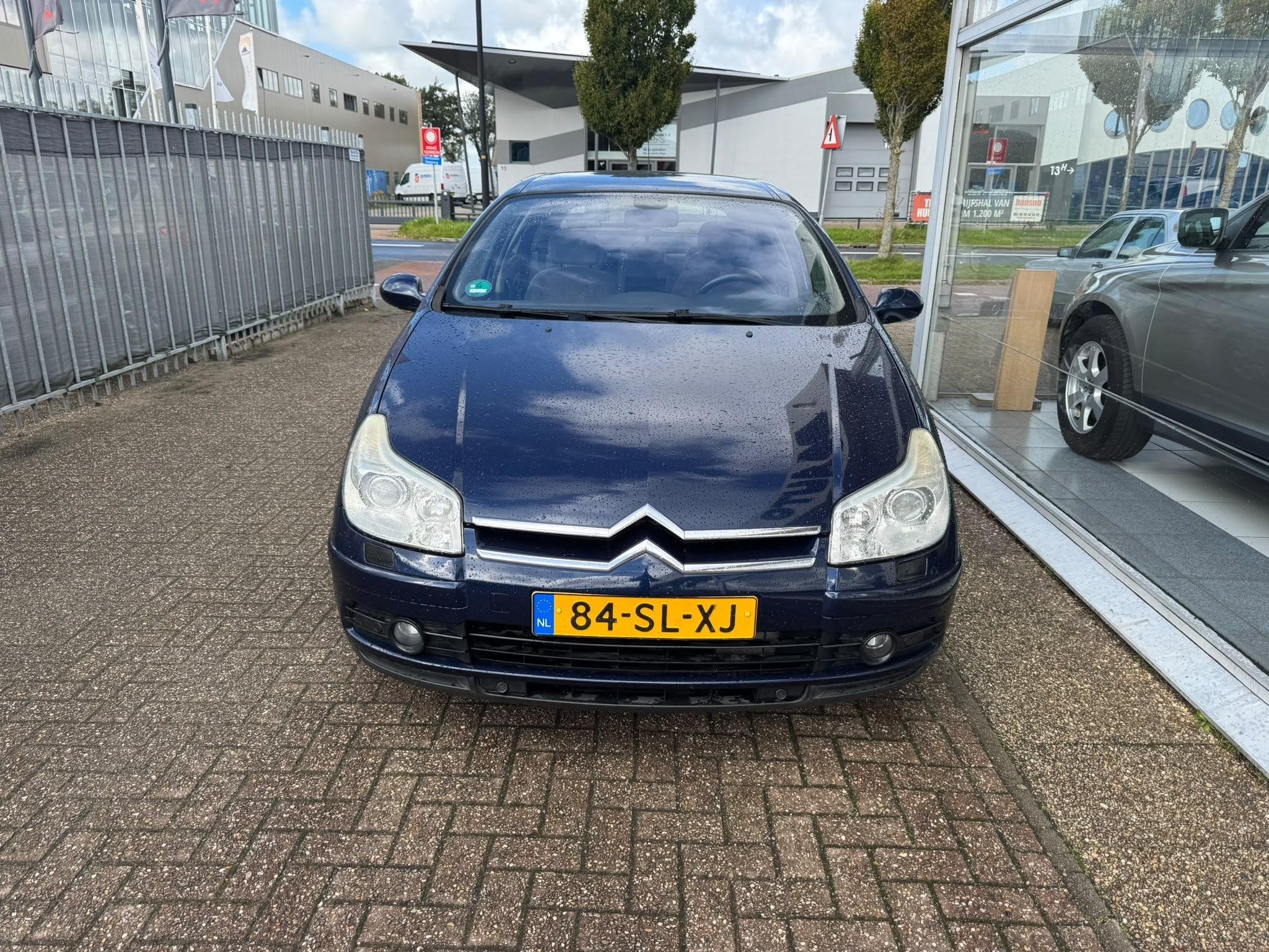 Citroen C5 2.0-16V Exclusive | 3e eigenaar | Automaat | Airc, Gebruikt, Xenon verlichting, 4 cilinders, 700 kg